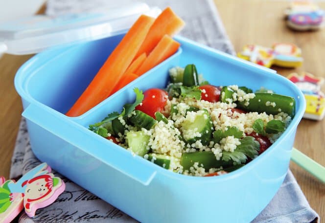 Vegetarsalat med frisk koriander