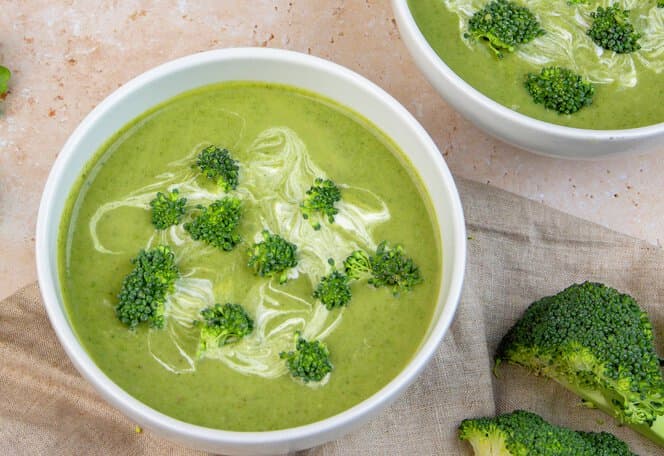 Billig brokkolisuppe