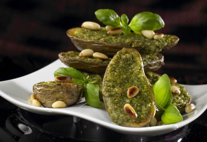 Pestobakte potethalvdeler