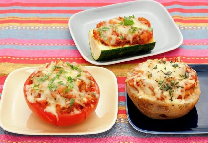 Bakte poteter og grønnsaker med texmexfyll