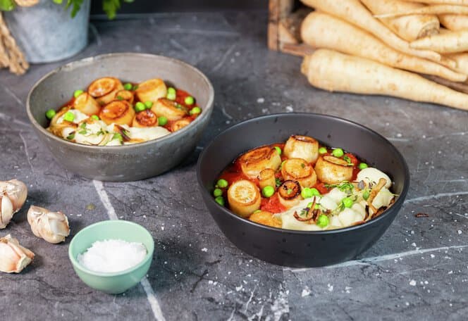 Gryterett med persillerøtter i tomatsaus