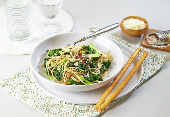 Pasta Florentine med spinat og nøtter