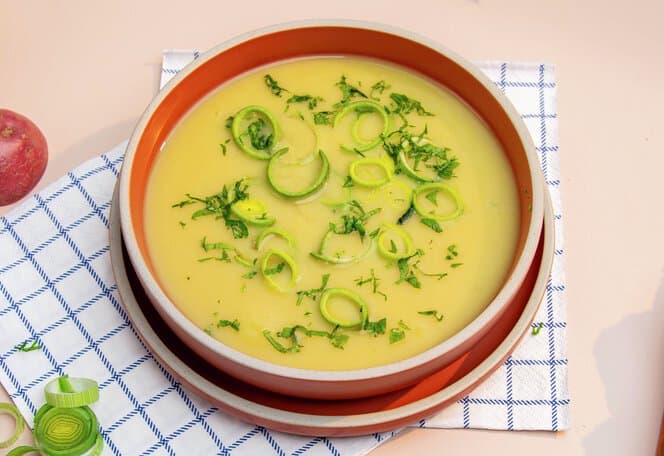 Potet-og purresuppe