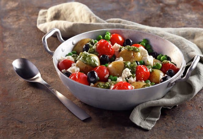Ovnsbakte middelhavspoteter med pesto