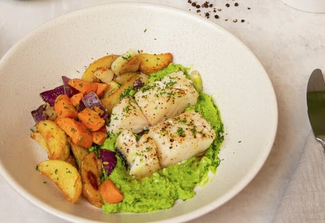 Enkel torskemiddag med ertepuré og soyasmør