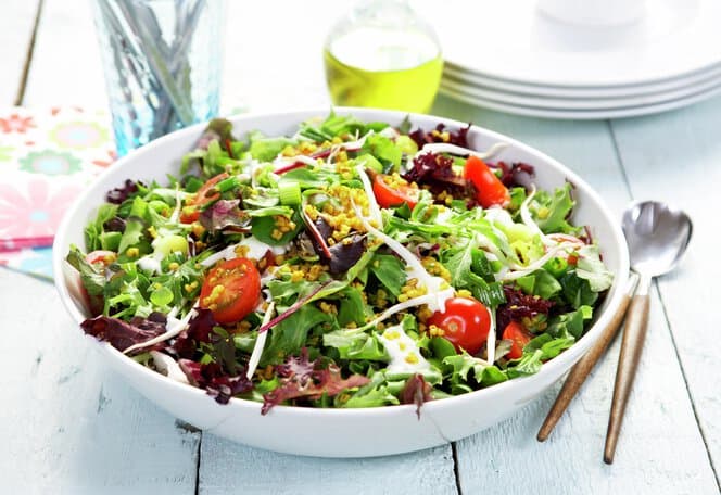 Sprø salat med hveteris