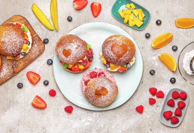 Fastelavnsboller med frukt