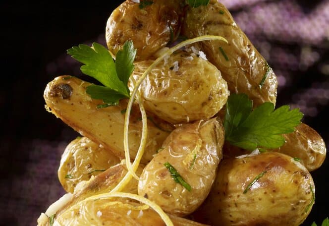 Ovnsbakte mandelpoteter med gremolata