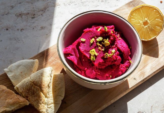 Rødbethummus