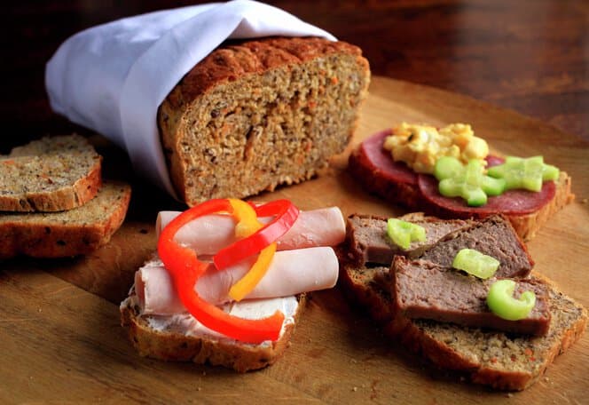 Grovbrød med gulrot