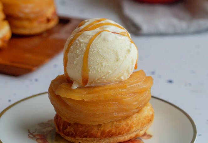 Thousand layer apple cake