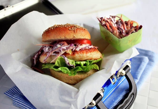 Fiskeburger med coleslaw