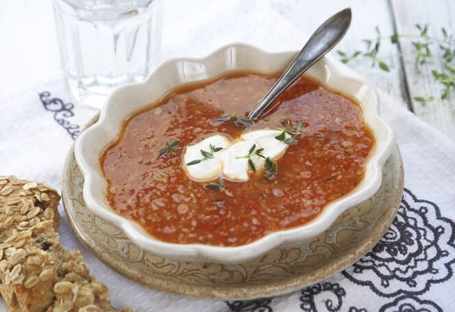 Rød Riga-suppe