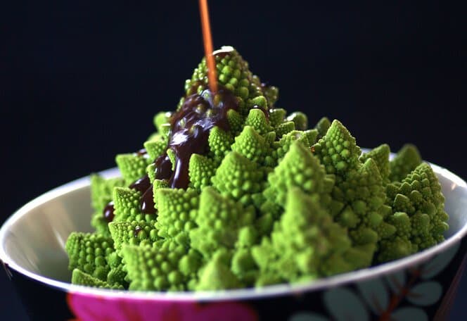 Romanesco med honningvinaigrette