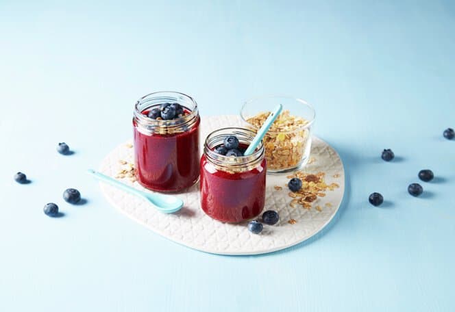 Frokostsmoothie med blåbær og banan