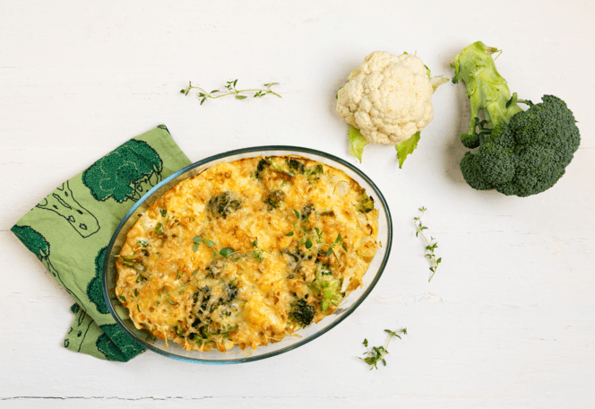 Brokkoli og blomkålgrateng med makaroni