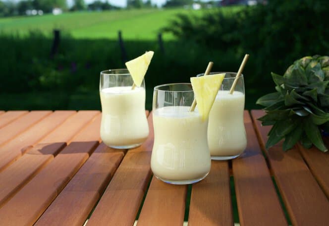 Piña colada mocktail