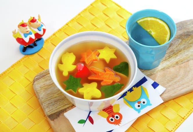 Grønnsaksuppe med figurer