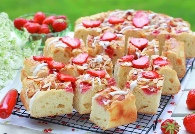Focaccia med jordbær